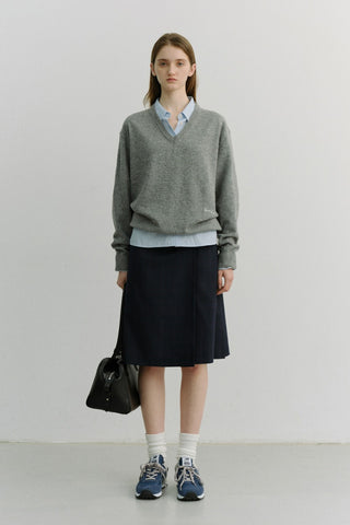 PLEATS MIDI SKIRT NAVY CHECK