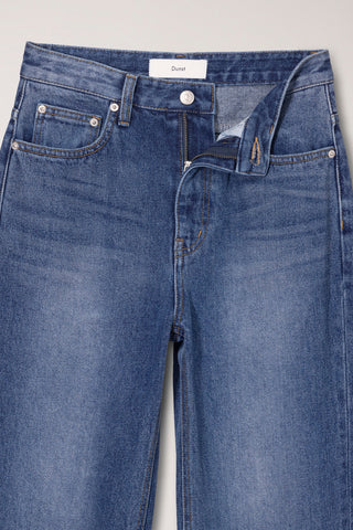 ESSENTIAL STRAIGHT JEANS BRUSHED BLUE