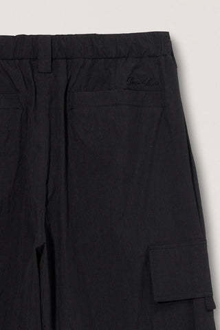 UTILITY PARACHUTE PANTS BLACK