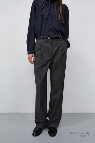 PLEATED SEMI-WIDE SLACKS CHARCOAL GREY