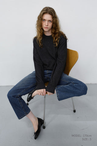 UNISEX ESSENTIAL CREWNECK SWEATER CHARCOAL GREY