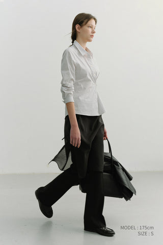 SEMI BOOT-CUT SLIM SLACKS BLACK