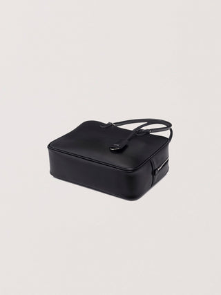 CLASSIC 28 LEATHER BAG BLACK