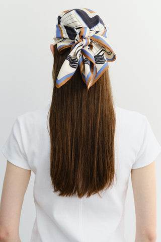 LINEAR FRAME SCARF CREAM NAVY