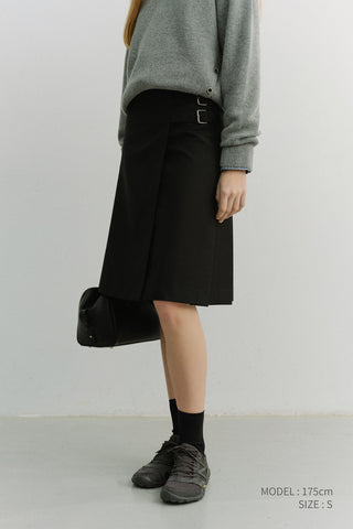 PLEATS MIDI SKIRT BLACK