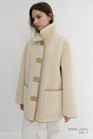 UNISEX REVERSIBLE SOFT SHEARLING HALF JACKET SOFT BEIGE