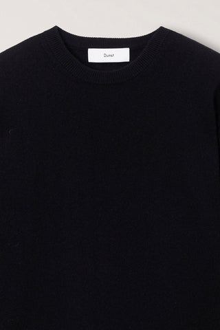 UNISEX ESSENTIAL CREWNECK SWEATER BLACK