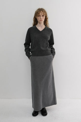 UNISEX SOFT VOLUME V-NECK SWEATER CHARCOAL GREY