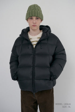 UNISEX HOODED VOLUME GOOSE DOWN JACKET BLACK