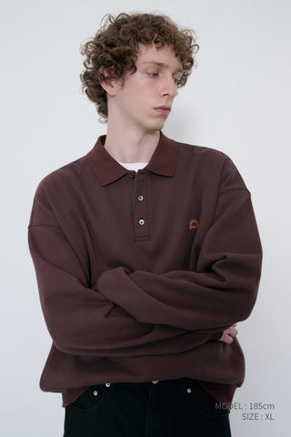 UNISEX LEATHER LOGO COLLARED T-SHIRT BROWN