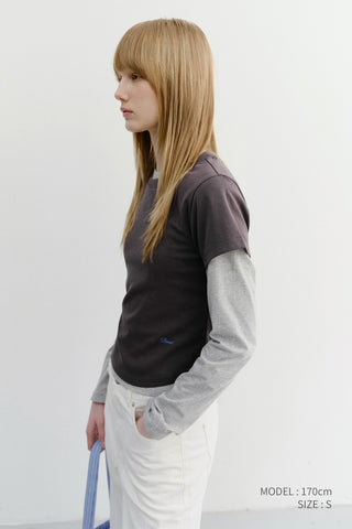 CURVED HEM SLIM TOP WASHED CHARCOAL GREY