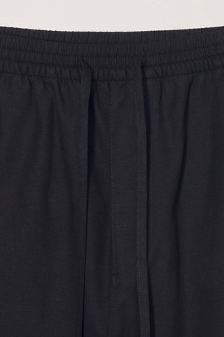 UNISEX PAJAMA BERMUDA SHORTS BLACK