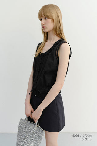 FRILL SLEEVELESS BLOUSE BLACK