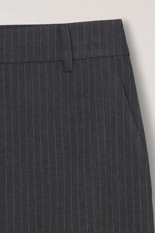 H-LINE LONG STRIPED SKIRT CHARCOAL GREY STRIPE