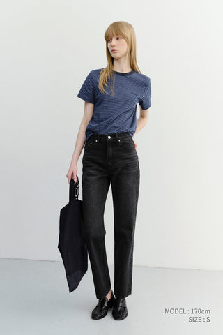 ESSENTIAL CROPPED JEANS BLACK