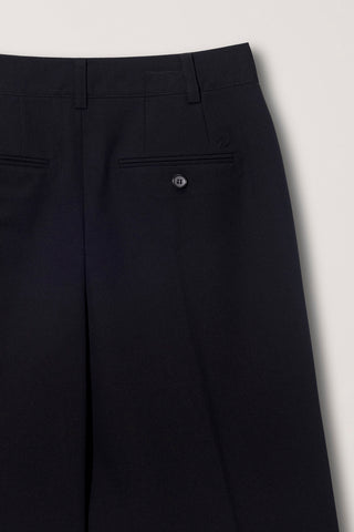 BERMUDA SHORTS BLACK