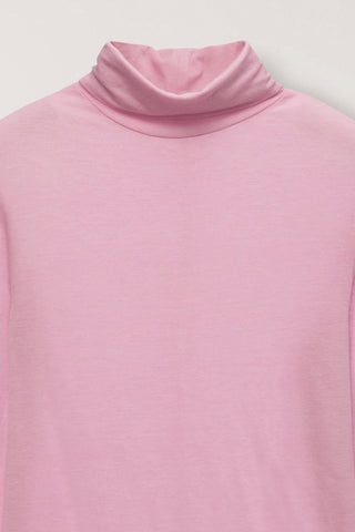 ESSENTIAL ROLL NECK TOP SOFT PINK