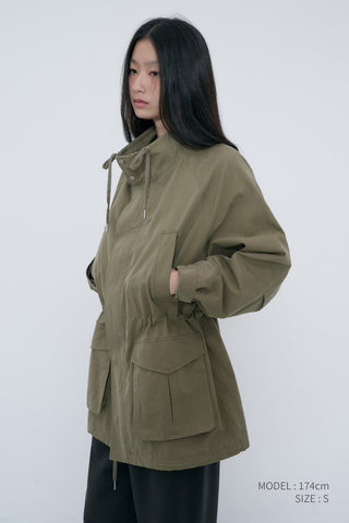 UNISEX MODERN FIELD JACKET SOFT KHAKI