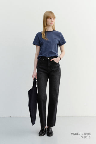 ESSENTIAL CROPPED JEANS BLACK