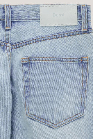 ESSENTIAL STRAIGHT FULL LENGTH JEANS LIGHT BLUE