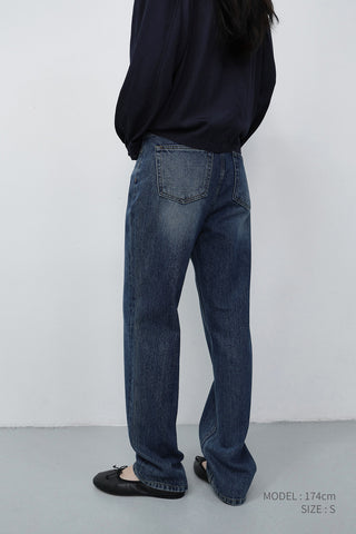 ESSENTIAL STRAIGHT JEANS BRUSHED BLUE