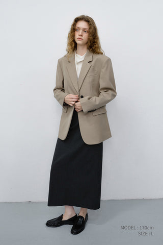 ESSENTIAL 2 BUTTON WOOL BLAZER SAND BEIGE
