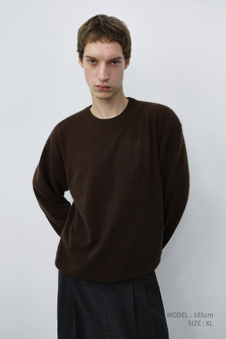 UNISEX ESSENTIAL CREWNECK SWEATER BROWN