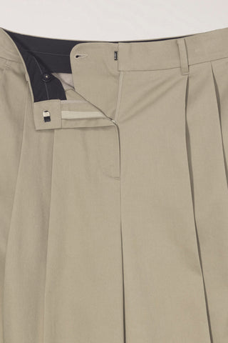 DOUBLE PLEATED WIDE CHINO SLACKS BEIGE