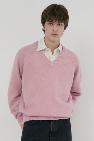 UNISEX SOFT VOLUME V-NECK SWEATER SOFT PINK