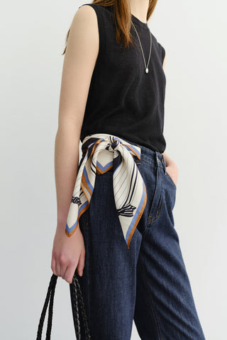 LINEAR FRAME SCARF CREAM NAVY