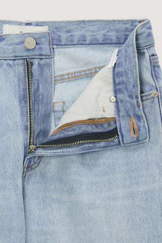 ESSENTIAL STRAIGHT FULL LENGTH JEANS LIGHT BLUE