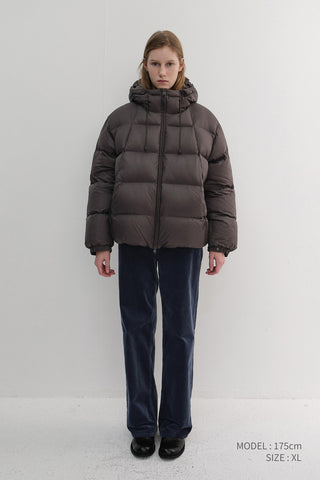 UNISEX HOODED VOLUME GOOSE DOWN JACKET DARK BROWN