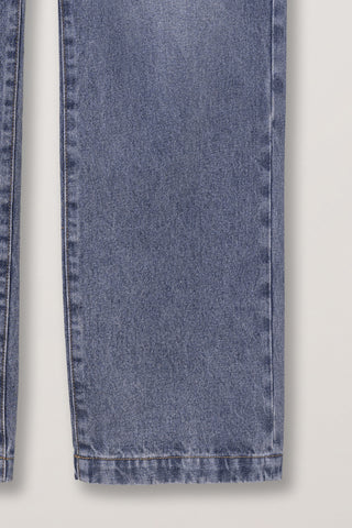 STRAIGHT SLACK JEANS GREYISH LIGHT BLUE