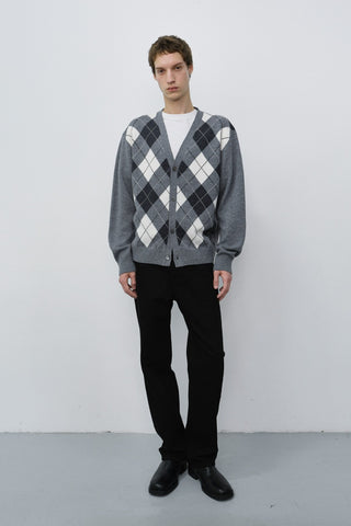 UNISEX V-NECK ARGYLE CARDIGAN GREY