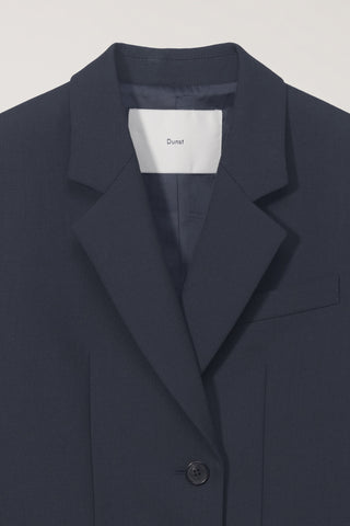 ESSENTIAL 2 BUTTON WOOL BLAZER MIDNIGHT NAVY