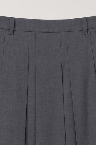 VOLUME PLEATS MIDI SKIRT MID GREY