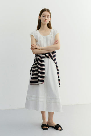 SLEEVELESS SHIRRING DRESS WHITE