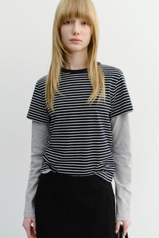 ESSENTIAL STRIPE LOGO T-SHIRT NAVY CREAM STRIPE
