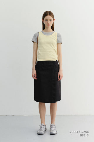 ESSENTIAL SLEEVELESS TOP BUTTER