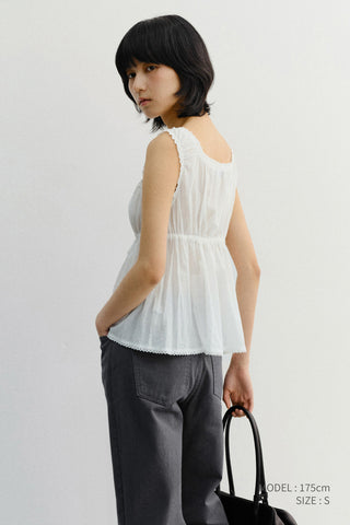 SHIRRING SLEEVELESS BLOUSE IVORY