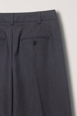 BERMUDA SHORTS CHARCOAL GREY