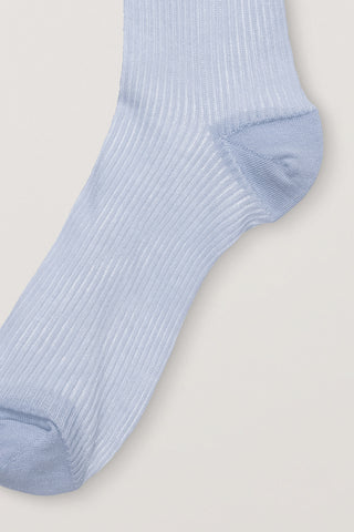 SHEER KNEE SOCKS PALE BLUE
