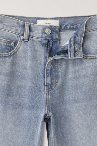 RELAXED FLARED JEANS LIGHT BLUE