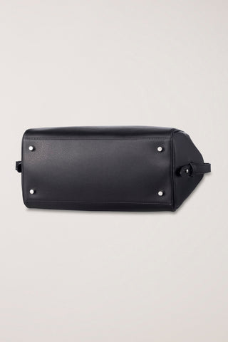 SOFT FRAME COMPACT SHOULDER BAG BLACK