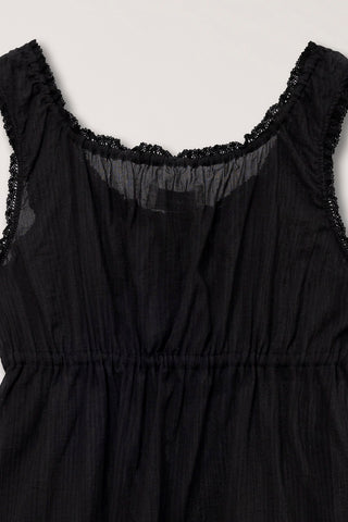 SHIRRING SLEEVELESS BLOUSE BLACK