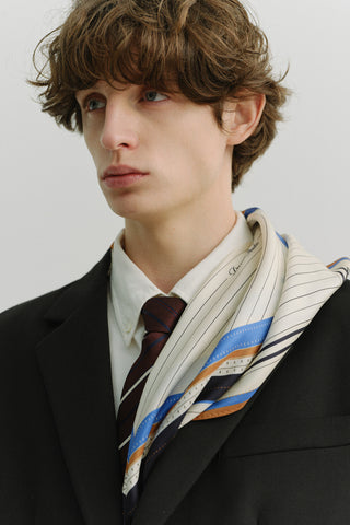LINEAR FRAME SCARF CREAM NAVY