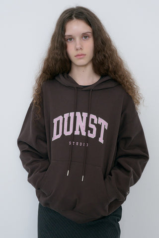 UNISEX ARCH LOGO HOODIE BROWN
