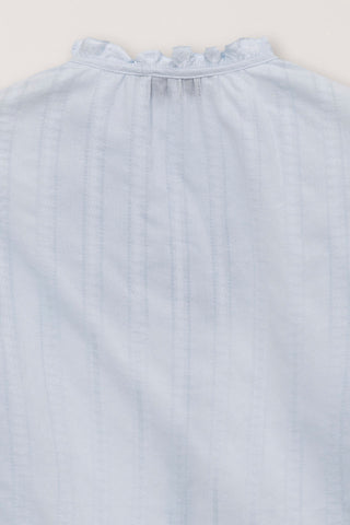 JANE FRILL BLOUSE SOFT BLUE