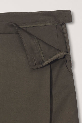 PLEATS MIDI WRAP SKIRT BROWN