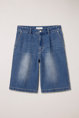 PLEATED BERMUDA DENIM SHORTS CLASSIC BLUE